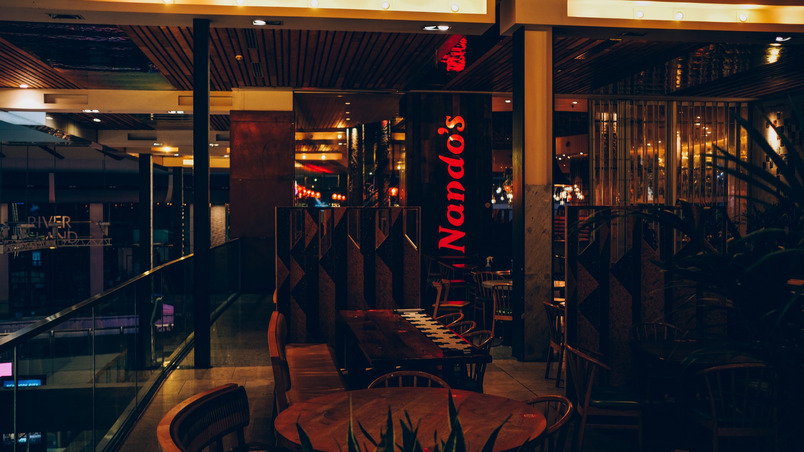 Nandos-banner