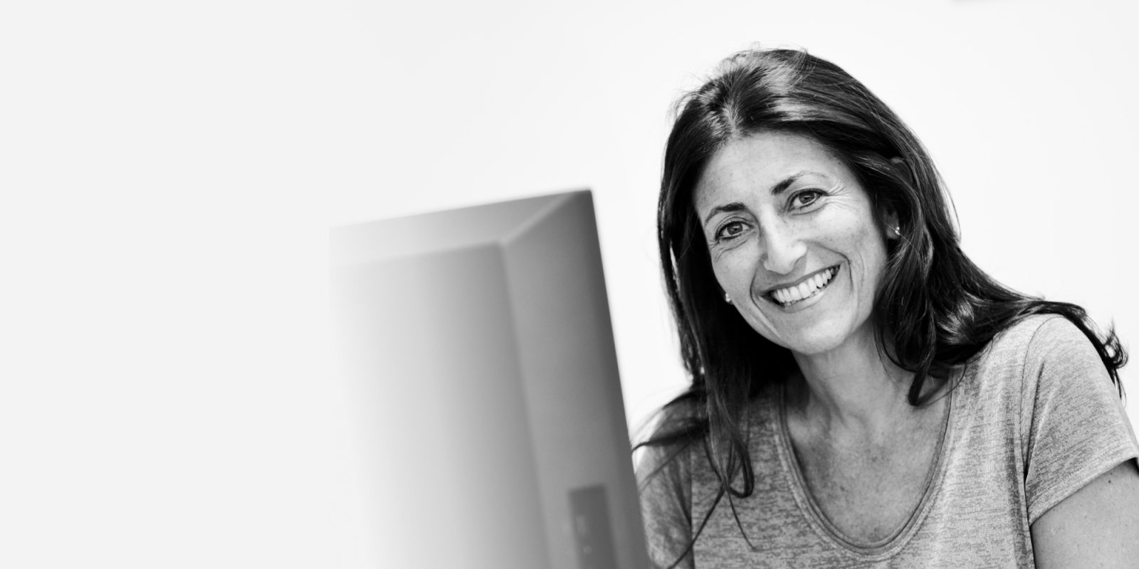 Feature image Claire Randall Team e1604936543854