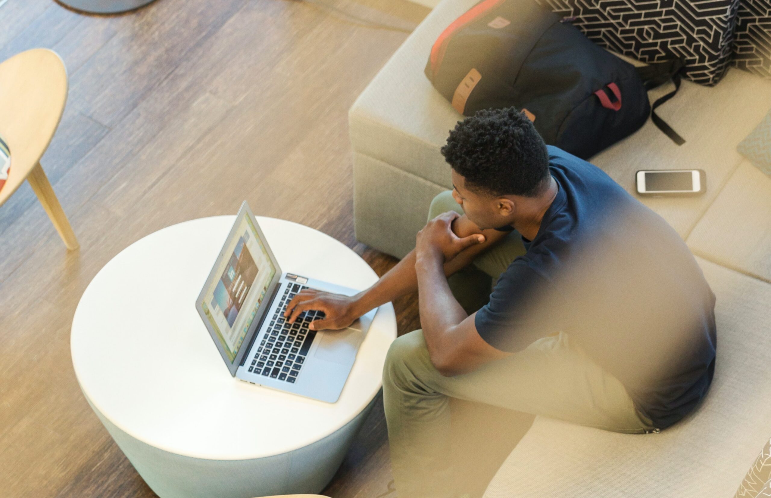 linkedin sales solutions u3hmzw5U SI unsplash scaled